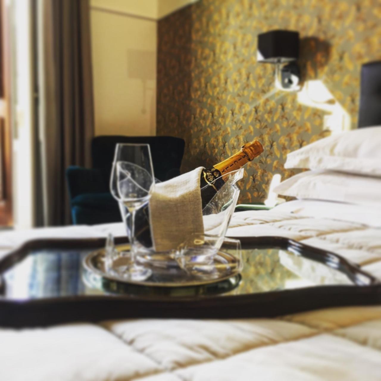 Manzoni 46 - Ospitalita Siciliana Bed & Breakfast Milazzo Dış mekan fotoğraf